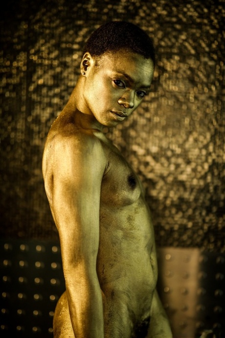 Ана Фокс - талантливая молодая женщина, которая привлекает внимание своей девушки по контракту картинка 13