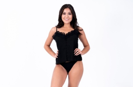 Дружба, которую разделяют Алина Лопес и Кендра Спейд, не похожа ни на одну из тех, что я когда-либо видел. картинка 3