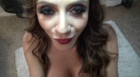 Теперь вы все знаете, что я люблю сосать член и я & aposm хорошенькая картинка 12