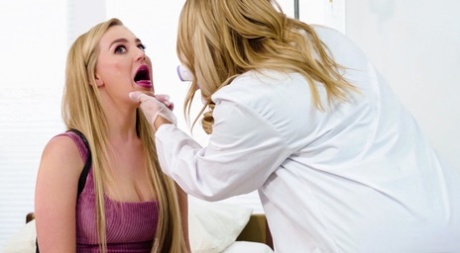 Блейк Блоссом превращена в лесбиянку своим врачом-женщиной Кэндис Дэйр картинка 2