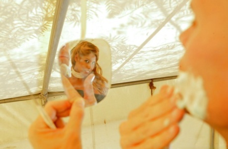 Сексуальные жены Бриджит Би и Энн Мари Риос устраивают групповуху картинка 1