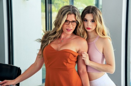 Молли Литтл только что переехала жить по соседству с Кори Чейзом и ее пасынком Алексом картинка 5