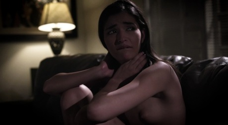 Брюнетка, Хардкор, Натуральные сиськи, Маленькие сиськи, Дрочат пальцами, Молоденькие, Лижут киску картинка 15