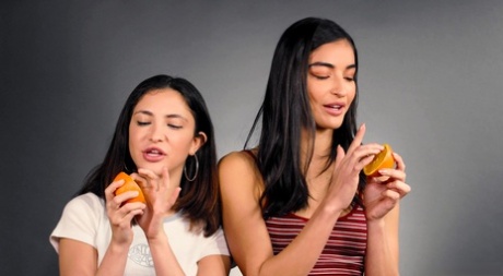 Суперзвездные исполнительницы Джейн Уайлд и Эмили Уиллис не только опытные картинка 1