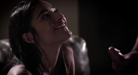 Брюнетка, Хардкор, Натуральные сиськи, Маленькие сиськи, Дрочат пальцами, Молоденькие, Лижут киску картинка 14