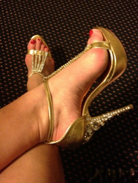 Откровенные снимки сексуальной милфы Евы Нотти, присутствующей на ХХХ-конференции картинка 15