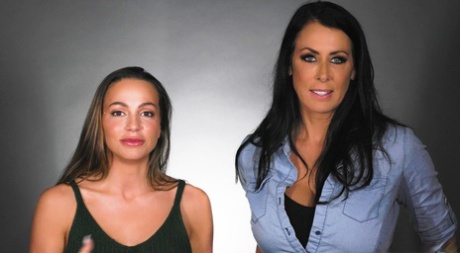 Рейган Фокс и Эбигейл Мак - две самые сексуальные и доминантные женщины, которых я когда-либо встречал картинка 1